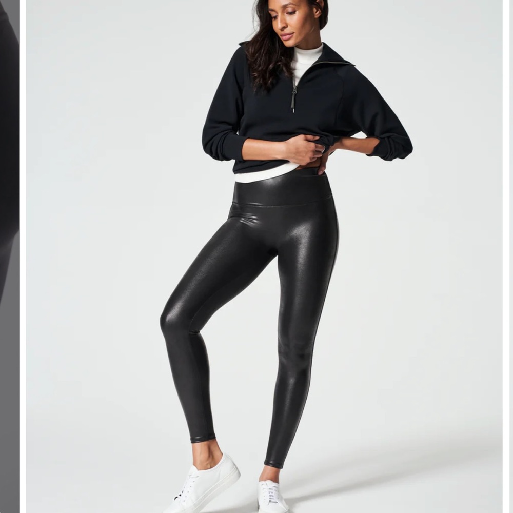 Spans faux leather leggings